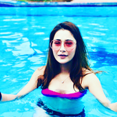 Sara Khan  Hot Wallpapers icon