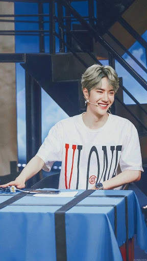 Wang Yibo Wallpapers скриншот 6