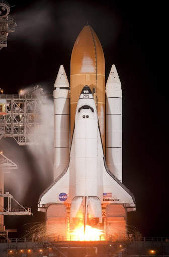 Space Rocket Wallpaper screenshot 2