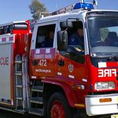 Fire Engines Wallpapers FREE icon