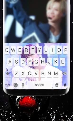 Lee Tae Min Keyboard Theme 1 تصوير الشاشة