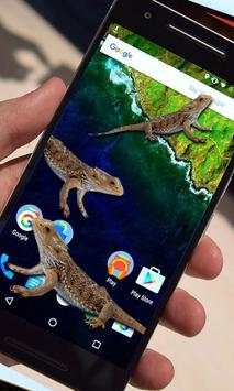 Lizard on phone screen funny joke screenshot 4