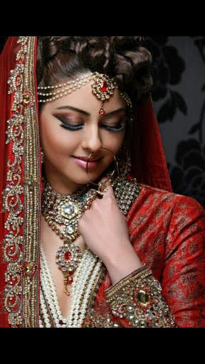 Indian Beautiful Girls Wallpaper screenshot 2
