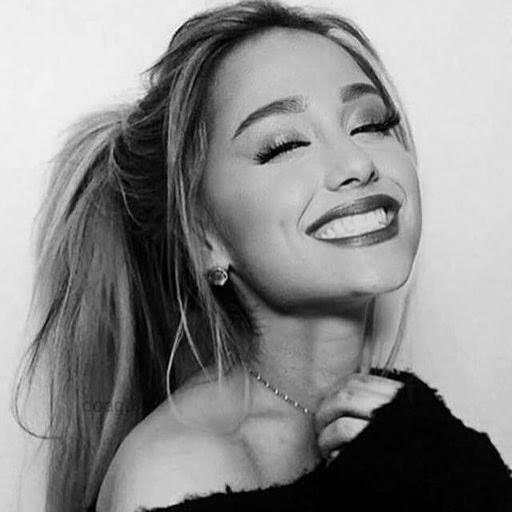 Ariana Grande Wallpapers 1.2