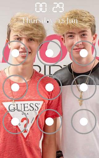 Maverick Baker Pattern Lock Screen screenshot 3