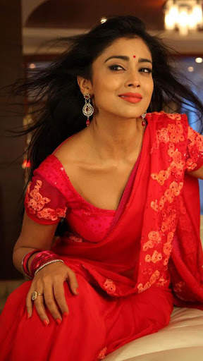 Shriya Saran Wallpapers & Images screenshot 3