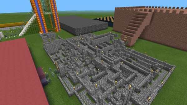 Mega Maze Map MineCraft screenshot 2