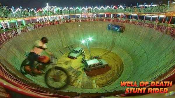Well Of Death Car Stunt Rider screenshot 3