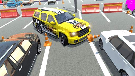 Luxury SUV Car Parking screenshot 1