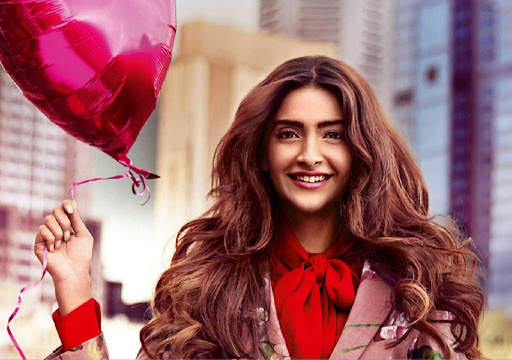 Sonam Kapoor Wallpapers HD screenshot 15