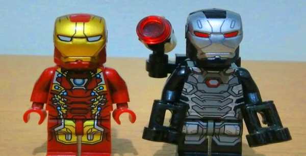 Gopleg LEGO Iron-Spider Battle screenshot 3