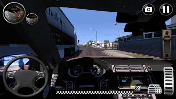 Range Rover Climb Jungle Racing 3D screenshot 2