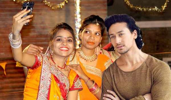 Selfie With Tiger Shroff 1 تصوير الشاشة