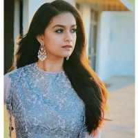 Keerthy Suresh  HD Images & Social Media Updates