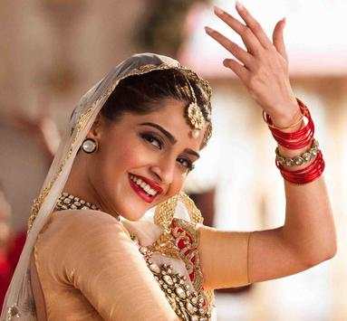 Sonam Kapoor Wallpapers HD screenshot 2