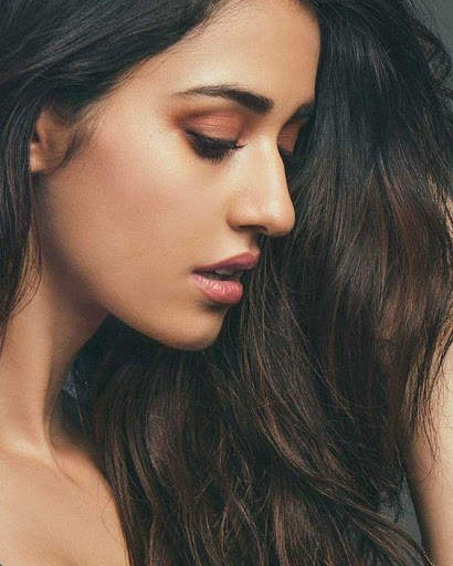 Disha Patani Wallpapers HD screenshot 12