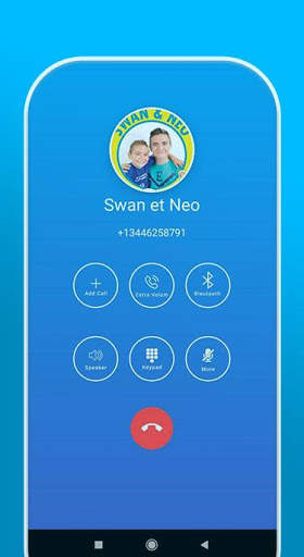 Swan et Neo Appelle-moi! Fake Video Call screenshot 4
