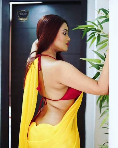 Hot Bhabhi Photos - Desi Girls Wallpapers screenshot 1