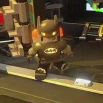 Best Tips Lego Batman 3 screenshot 4