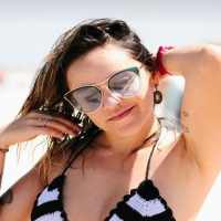 Hot Sexy Girls Premium Wallpapers logo