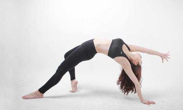 Hot Sexy Yoga Girls Puzzle screenshot 2