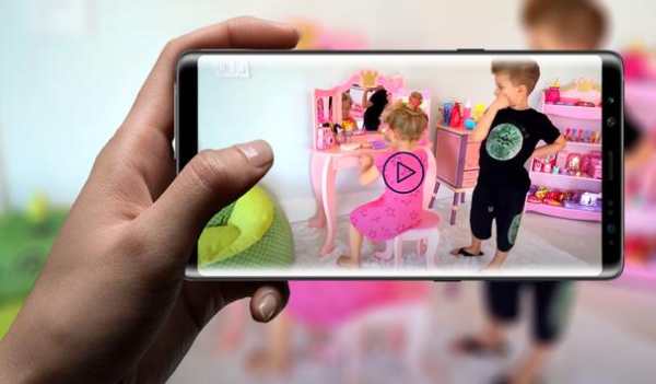 Funny Kids Video - Diana and Roma Play screenshot 1