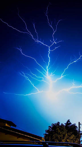 Thunder Storm Lightning APUS Live Wallpaper screenshot 4