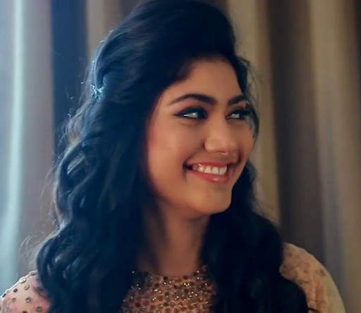 Latest Sai Pallavi Wallpapers HD screenshot 1