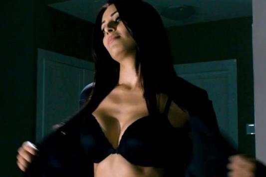 Bipasha Basu Status Songs screenshot 4