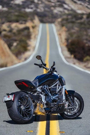 Motorcycle wallpapers - Sports bike wallpapers screenshot 2