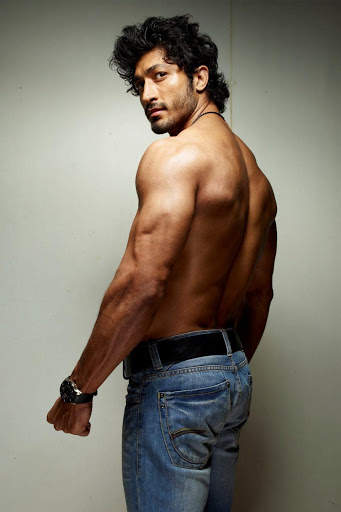 Vidyut Jamwal Wallpapers HD screenshot 2