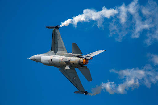F16 Fighting Falcon Wallpapers HD 2 تصوير الشاشة
