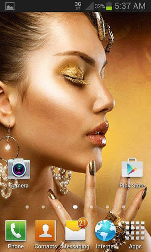 Glamour Girl Live Wallpaper screenshot 2
