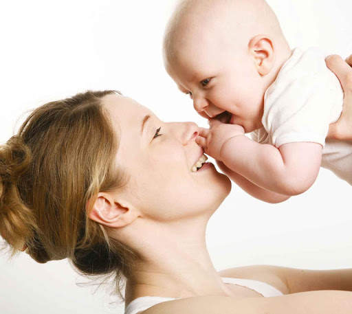 Mom And Baby Wallpapers HD screenshot 11