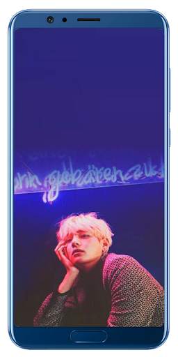 Handsome and Cute BTS V Kim Taehyung Wallpaper screenshot 4