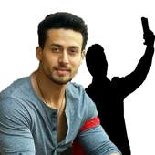 Selfie With Tiger Shroff 1.7