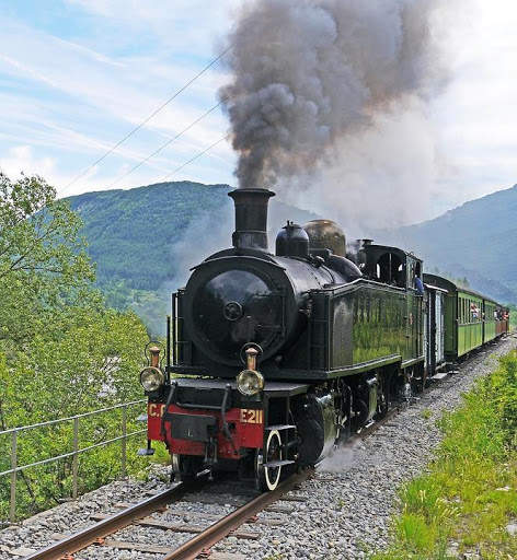 Railway History Photos & Video screenshot 3