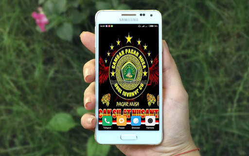 Wallpaper Pagar Nusa Bergerak screenshot 7