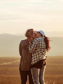 Romantic Love Wallpaper HD Free screenshot 5