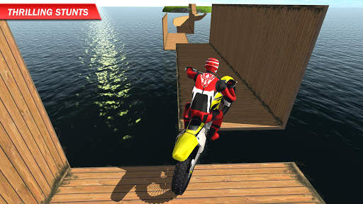 Racing on Bike screenshot 1