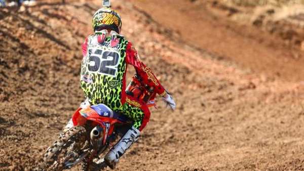 Supercross Racing Wallpaper screenshot 1