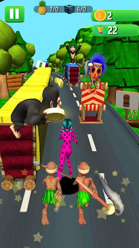 Ladybug Castle Runner 3D Game screenshot 1