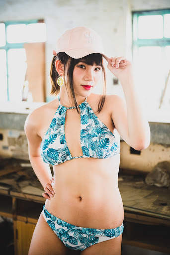 Cute Sexy Girls Pictures screenshot 2