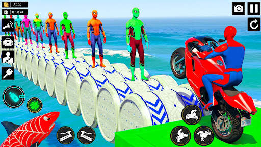 Superhero Tricky Bike Stunt 3D screenshot 1