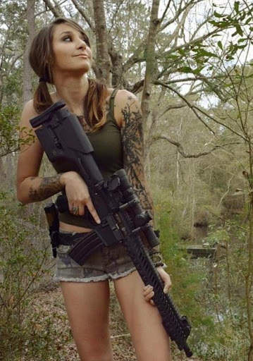 Military Woman Wallpaper [HD] screenshot 6