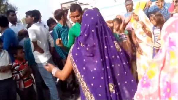 Bhojpuri Video Song screenshot 4