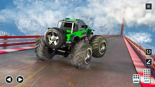 Monster Truck Mad Racing Game screenshot 2