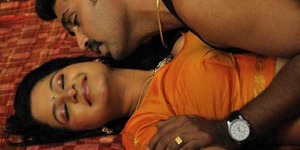 Bhabhi Ke Hot Video screenshot 6