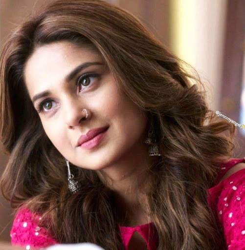 Jennifer Winget Wallpapers HD screenshot 1