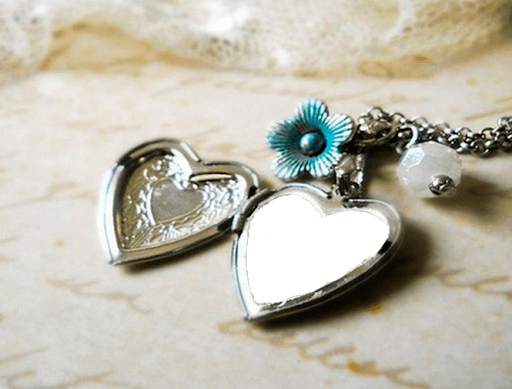 Love Locket Photo Frames screenshot 2
